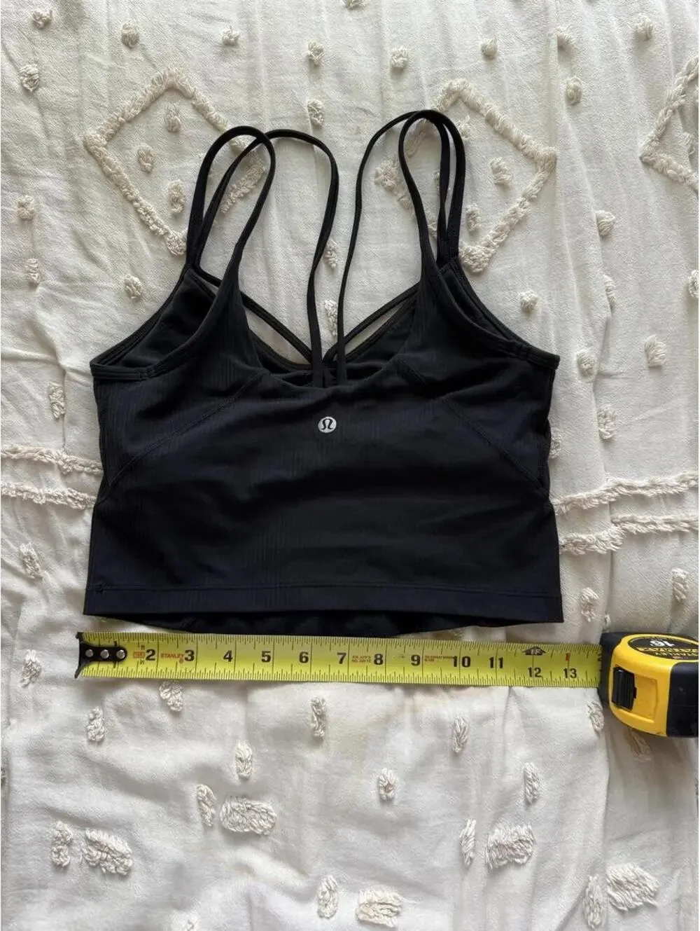 Black Lululemon bra/crop top